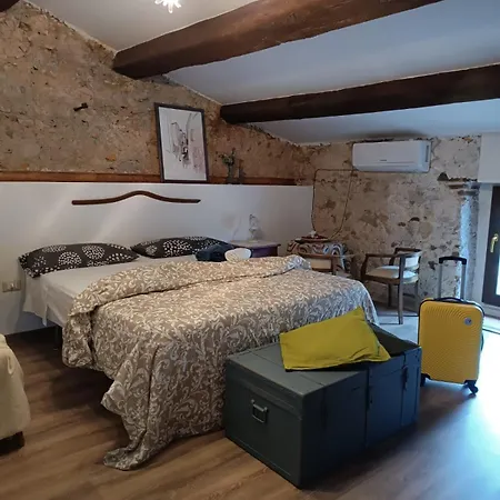 La Stella Frühstückspension Civita