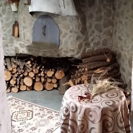 Oda ve Kahvaltı La Stella Civita