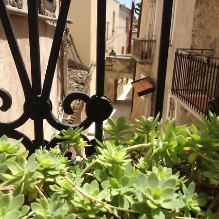 La Stella Oda ve Kahvaltı 3*