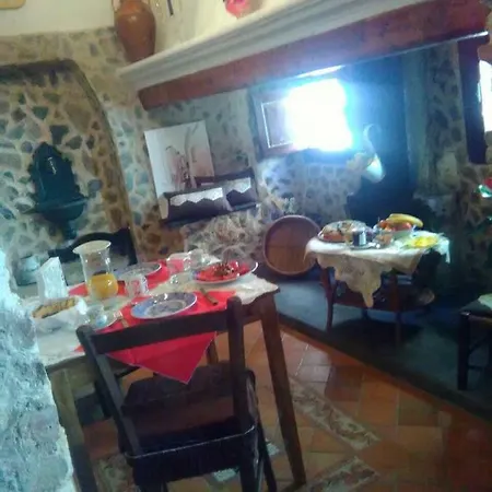 B&B La Stella 치비타