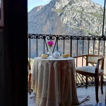 La Stella Frühstückspension Civita