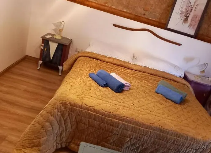 La Stella Frühstückspension Civita